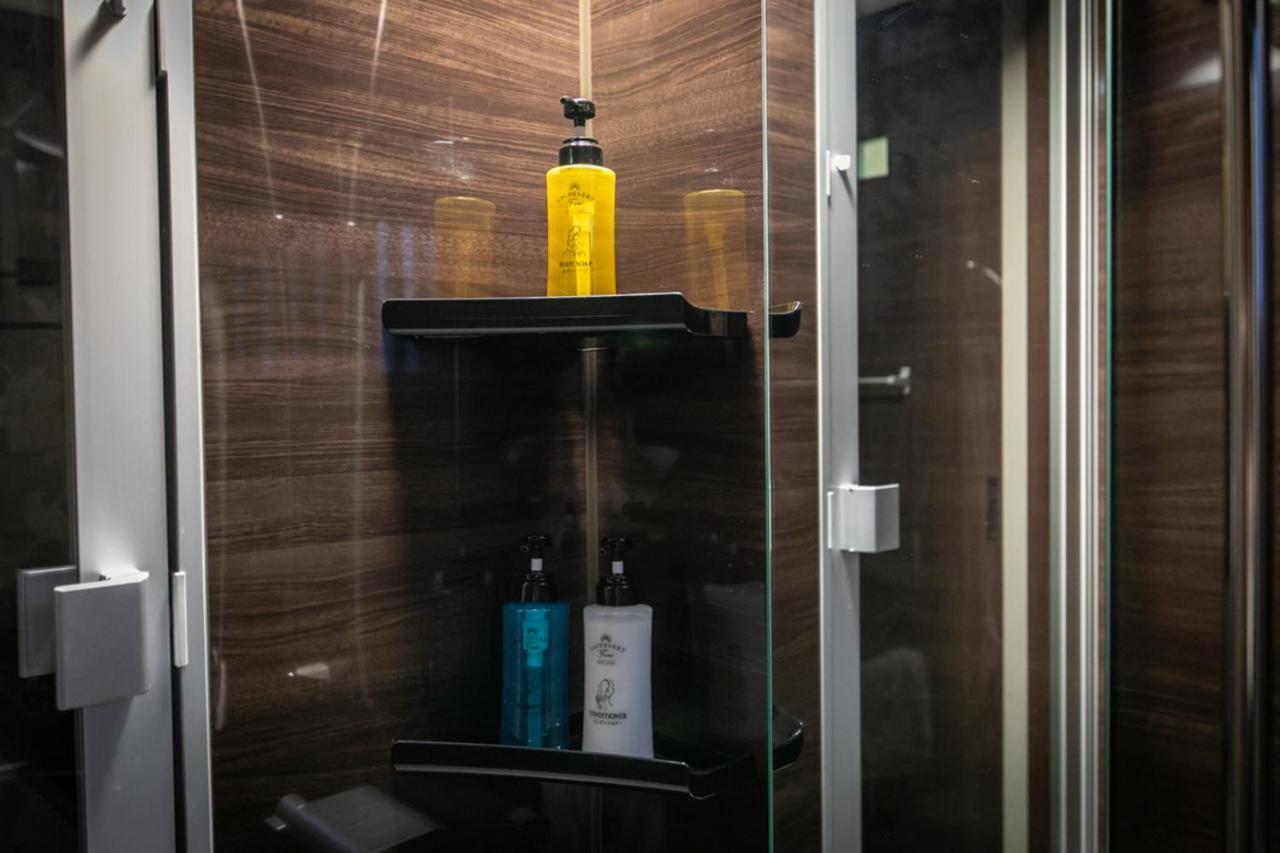 Casa Grapp Nishikujyo Apartment Осака Екстериор снимка
